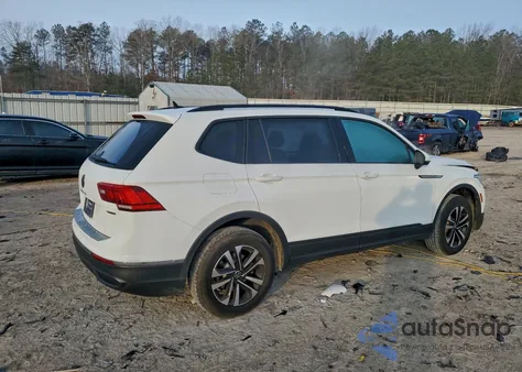 2023 Volkswagen Tiguan S z USA, uszkodzony, nr VIN 3VVFB7AX7PM024734